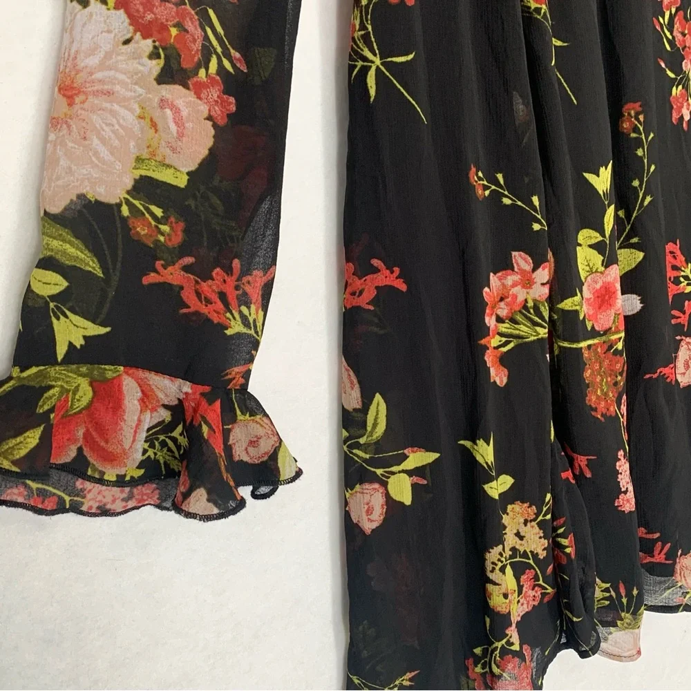 Urban Outfitter Kimchi Blue Black Floral Skater Dress Size Large Dark Romantic